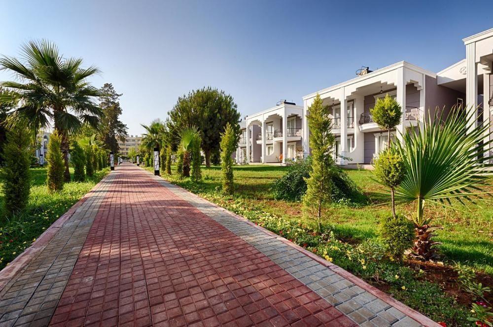 Wonasis Resort & Aqua Hotel Kargipinari Buitenkant foto